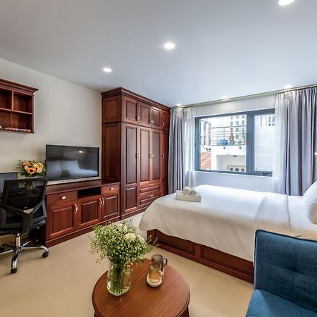 Woody House Saigon Center Aparthotel Хошимин Екстериор снимка