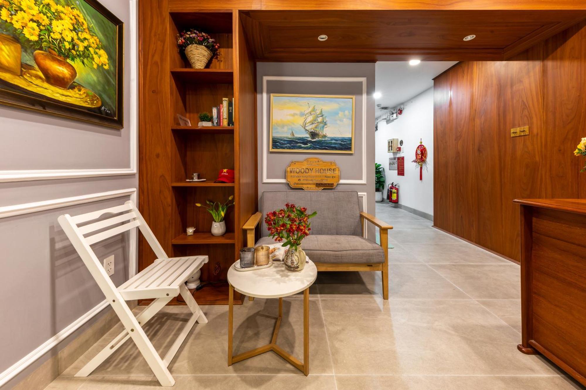 Woody House Saigon Center Aparthotel Хошимин Екстериор снимка