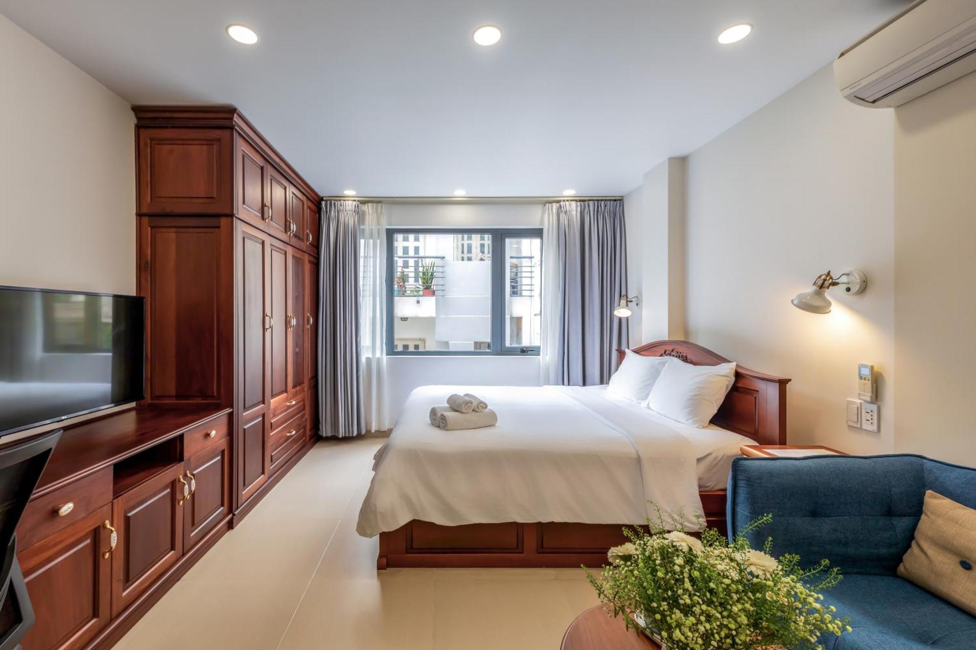 Woody House Saigon Center Aparthotel Хошимин Екстериор снимка