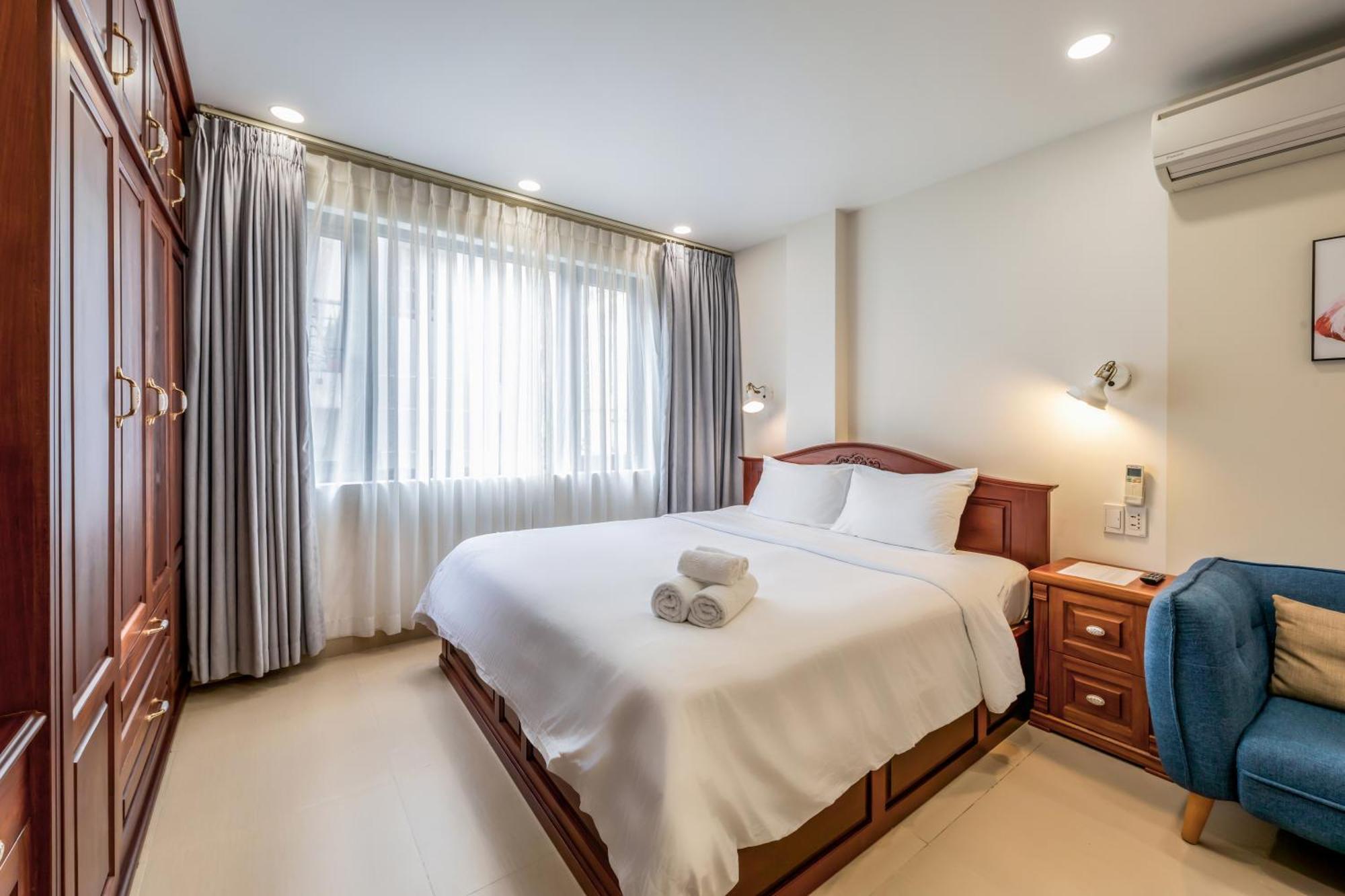 Woody House Saigon Center Aparthotel Хошимин Екстериор снимка