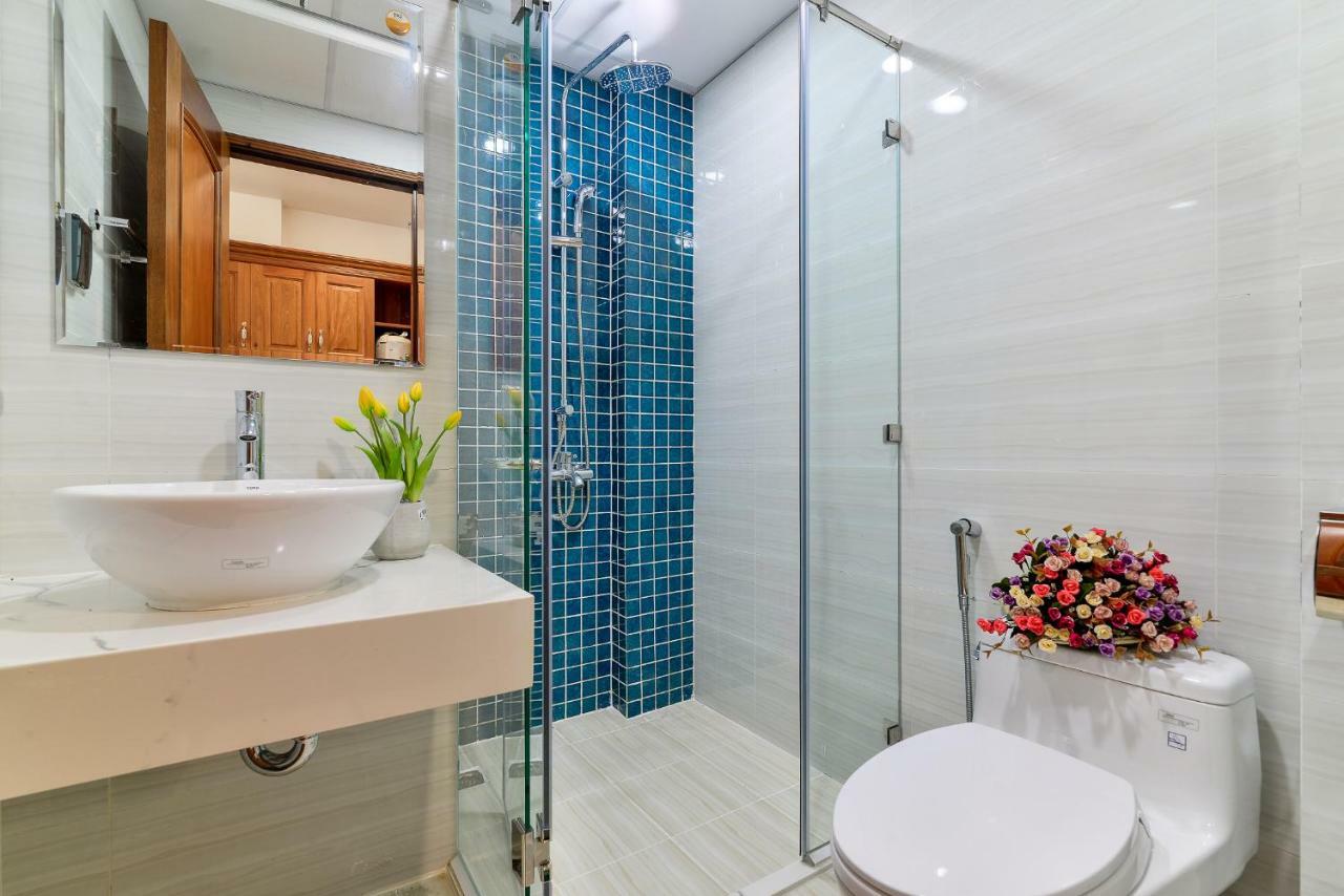 Woody House Saigon Center Aparthotel Хошимин Екстериор снимка